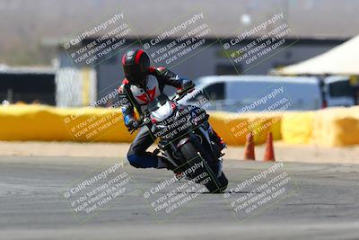 media/Mar-28-2022-Superbike Trackdays (Mon) [[b8603d0f67]]/Novice Group (1130am-12pm)/Turn 2/